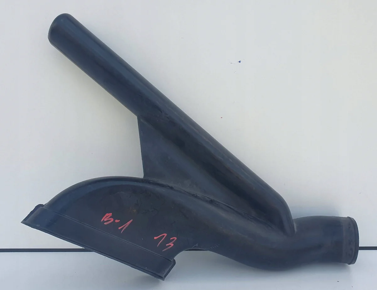 Opel Corsa D 1.0 Tubo Aria Rezonator
