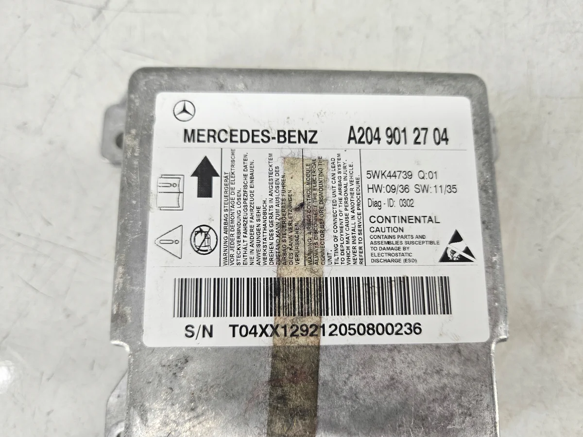 Módulo Airbag Mercedes Clase C 204 Usado image 3
