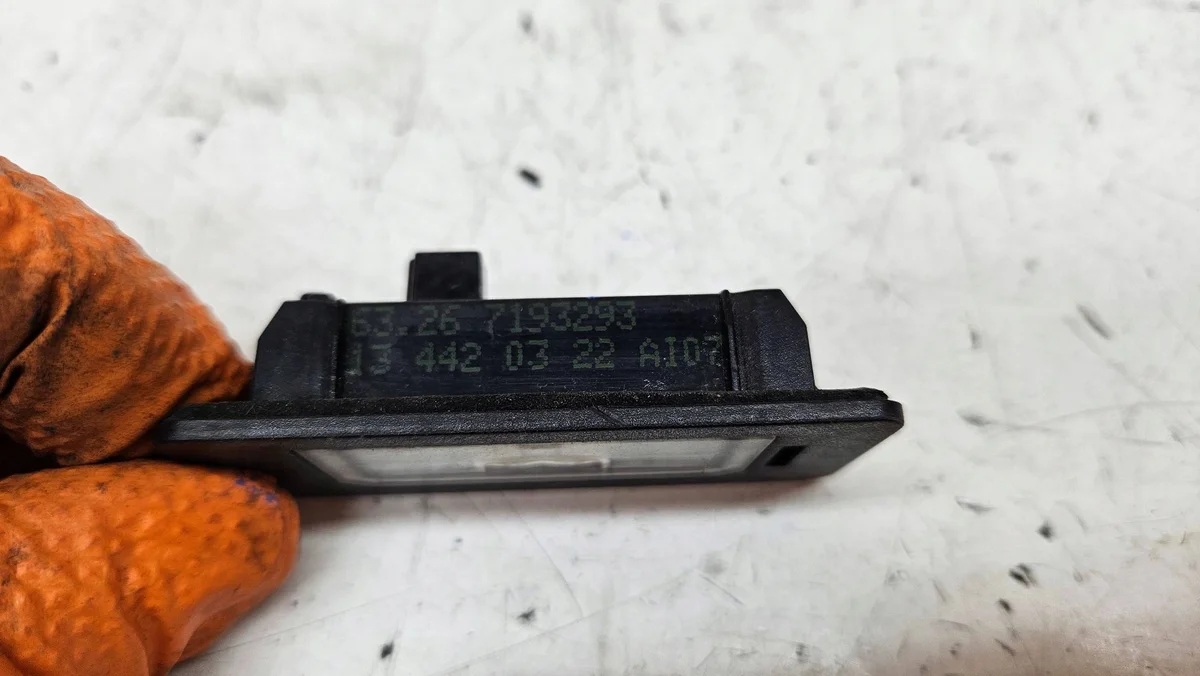 BMW X5 F15 Kennzeichenleuchte 7193293 image 3