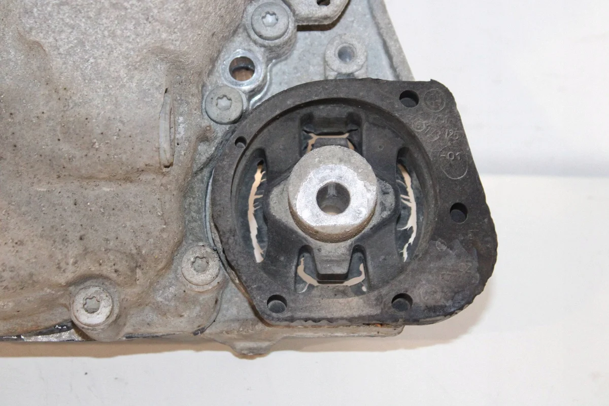 BMW E90 E91 E92 X1 E84 Reduktor 7635755 image 4