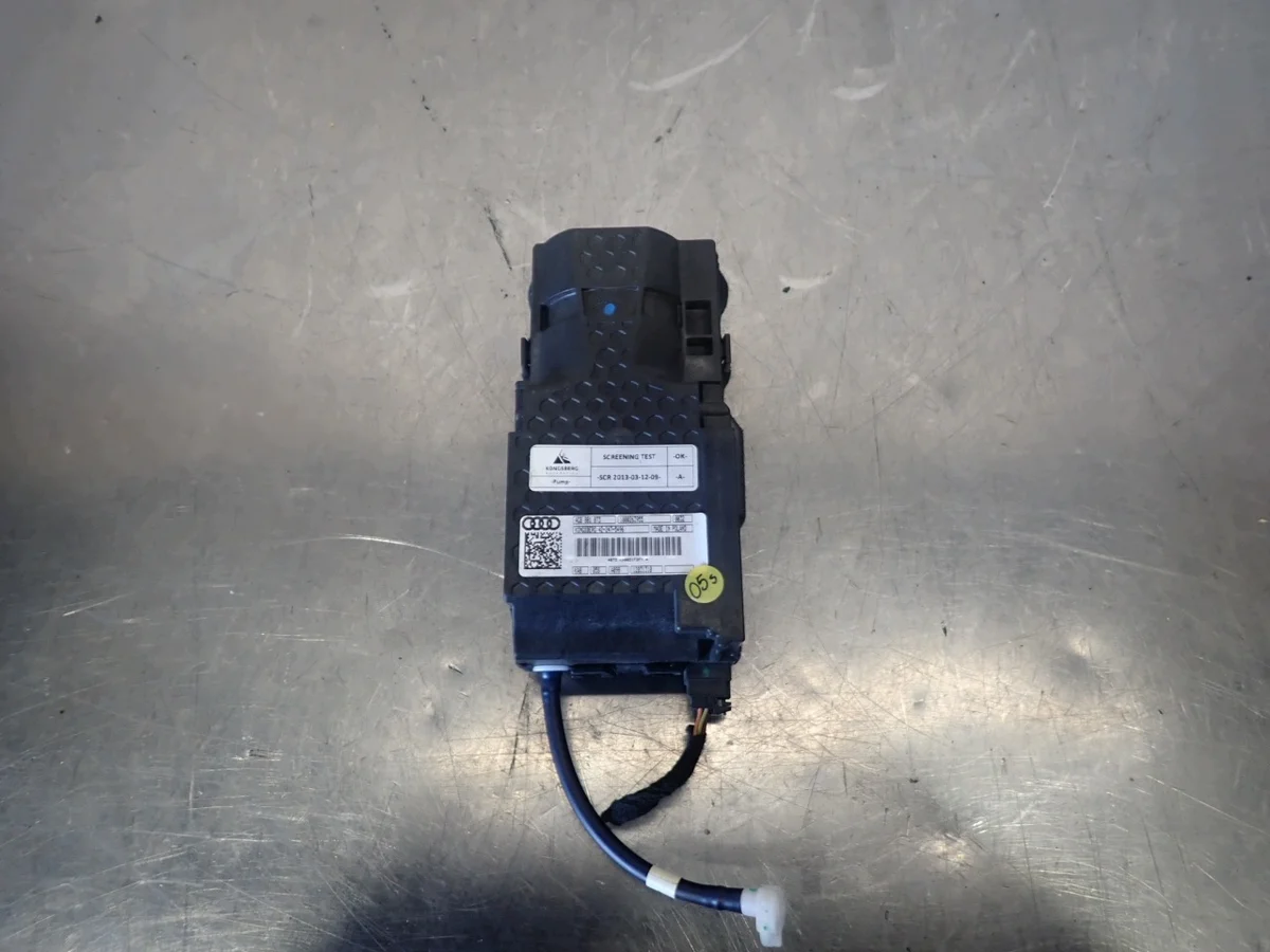 Luchtpomp Stoel Audi A6 C7 4G8881073
