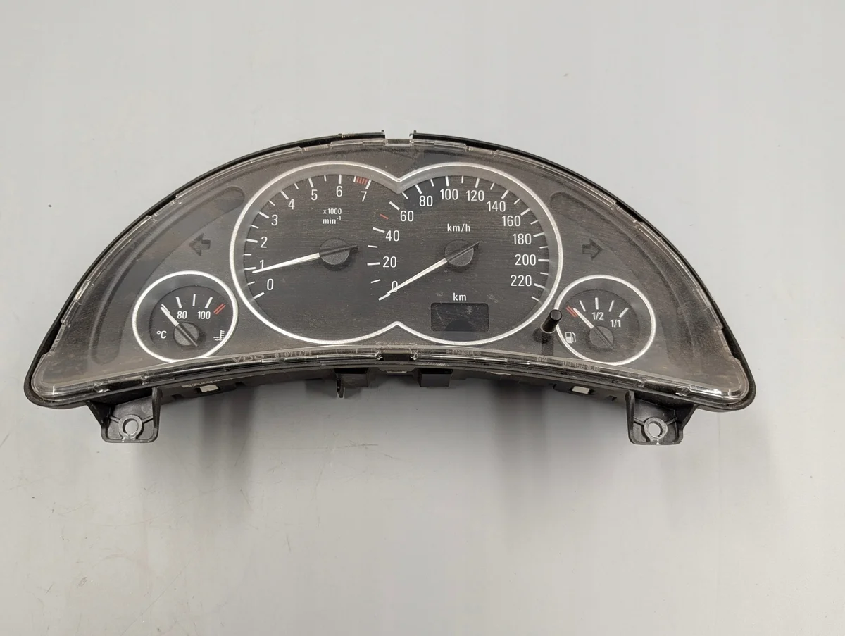 Tacho Opel Corsa C 110080226005 13117946CD