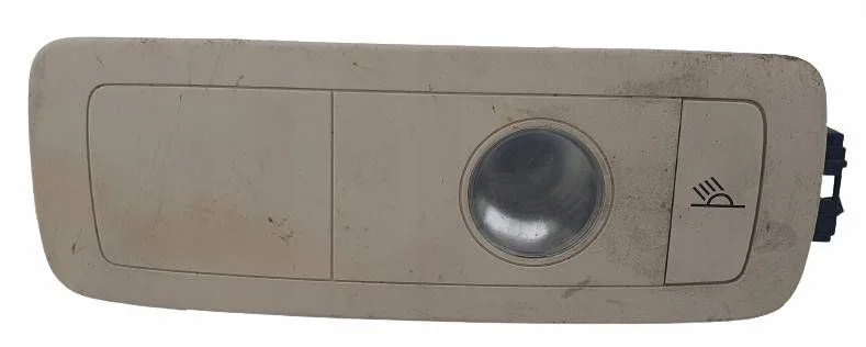 Touareg II Lampka fotela 7P6947133