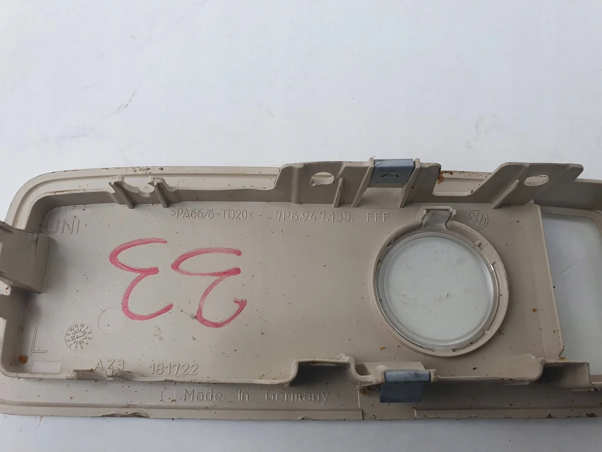 Lampe d'éclairage siège VW Touareg II 7P6 image 6