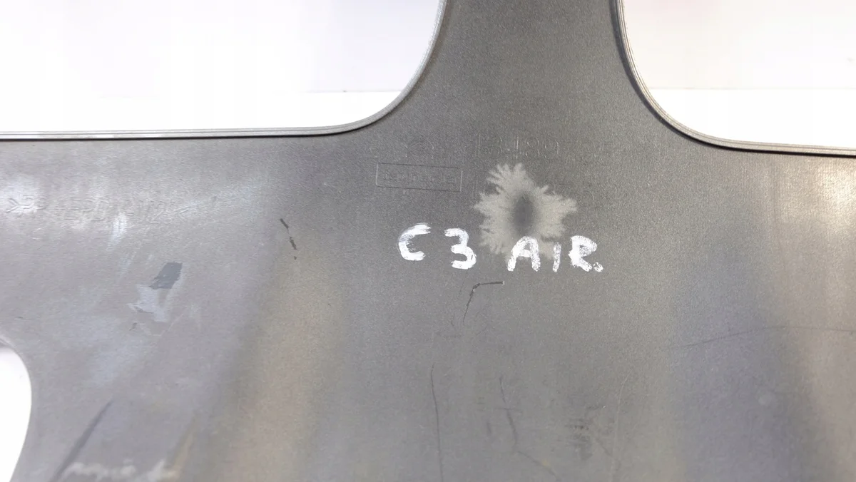 Citroen C3 Aircross Spoiler Trasero Usado image 6
