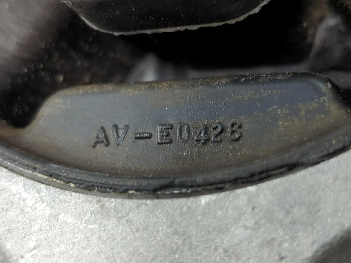 Moottorin tyyny Lexus RZ 1 2023 AV-E0426 image 4