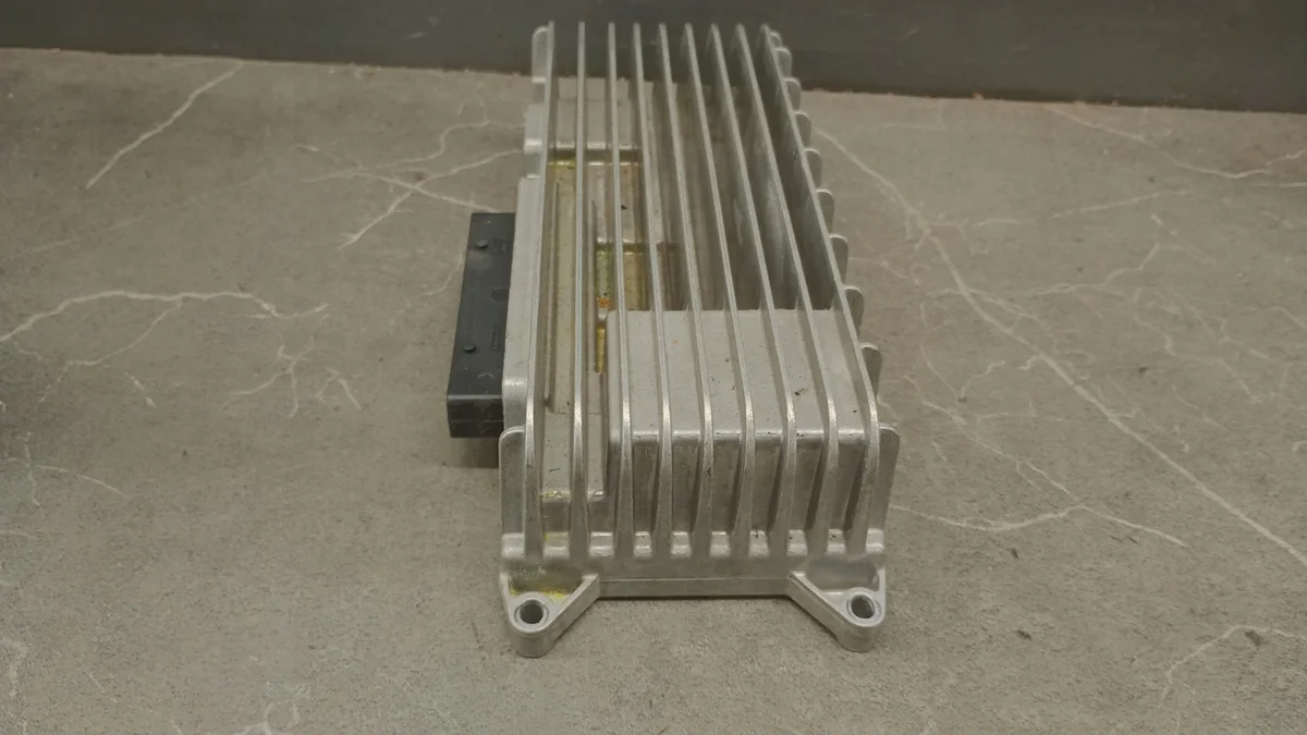 Audi A6 C6 Amplificateur 4F0910223K image 4