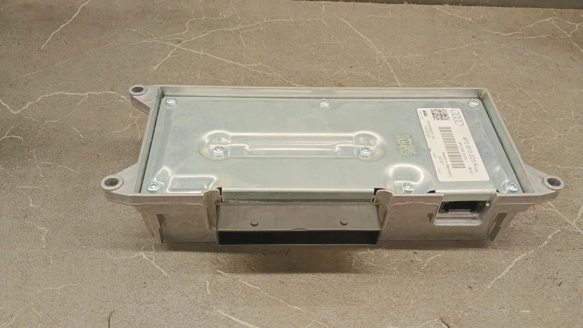 Audi A6 C6 Amplificateur 4F0910223K image 7