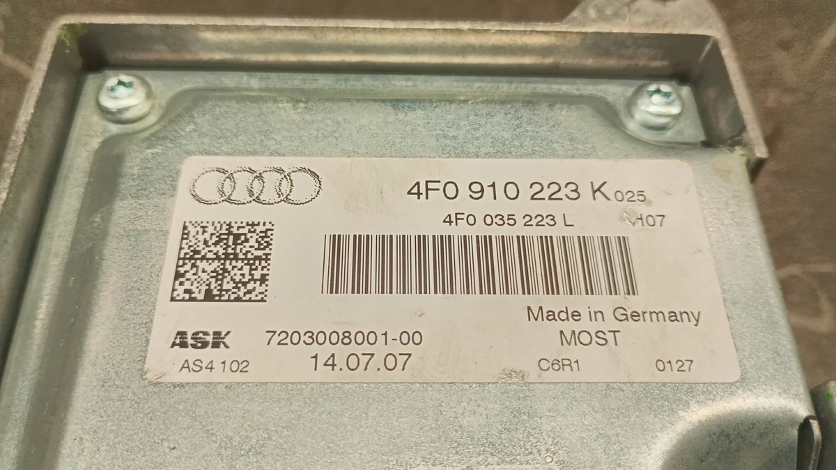 Audi A6 C6 Amplificateur 4F0910223K image 8