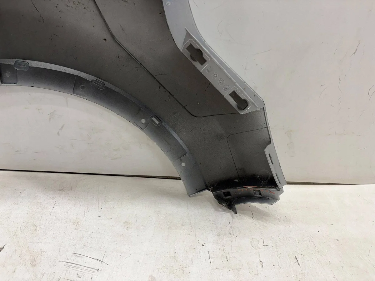 Renault Captur Front Left Fender Used image 6