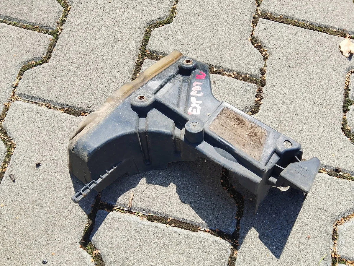 Täcker kamrem Peugeot Expert IV 2.0 HDI