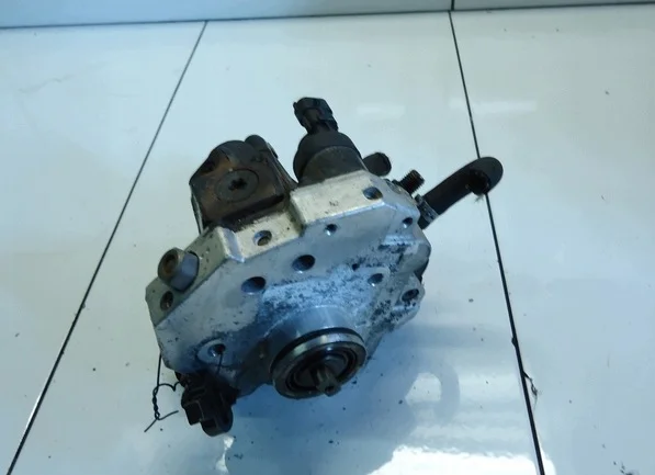 Volvo 2.4 D5 D5244T Insprutningspump