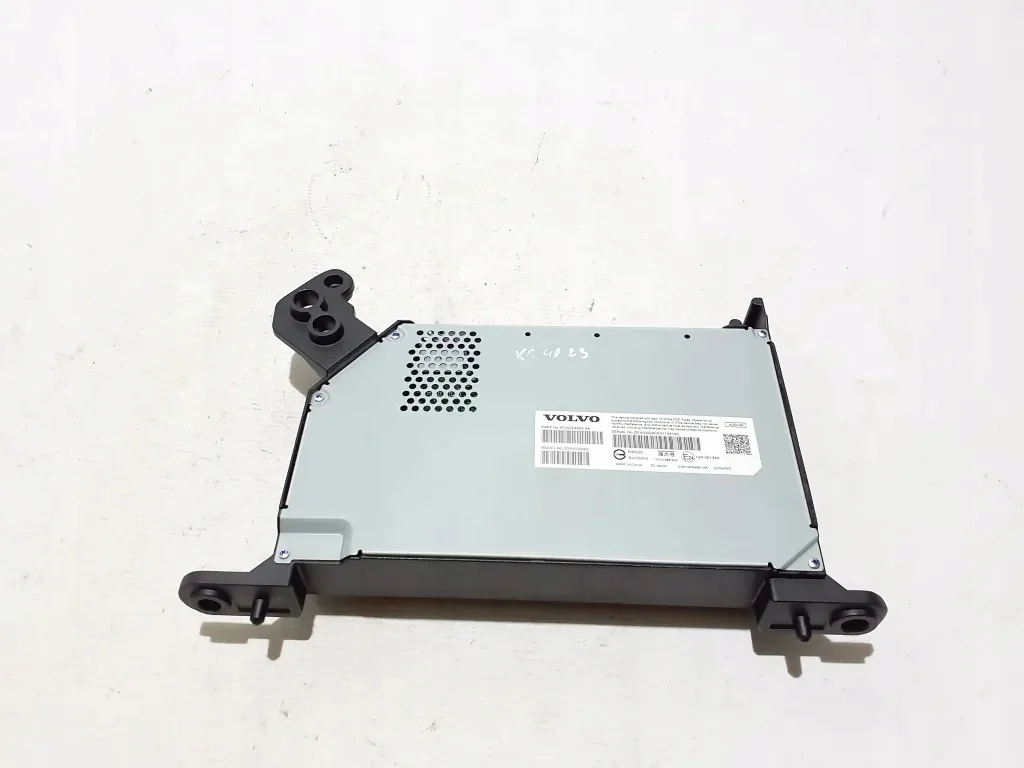 Volvo XC40 2024 Verstärker Audio 32264589
