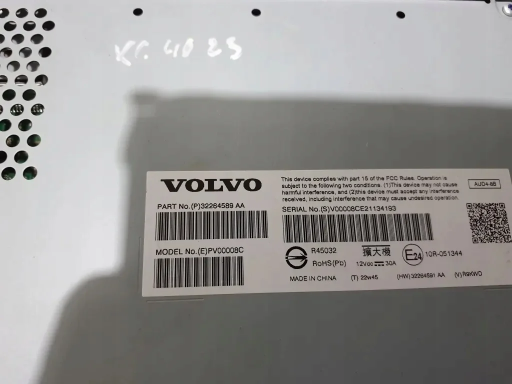 Volvo XC40 2024 Ljudförstärkare 32264589 image 3