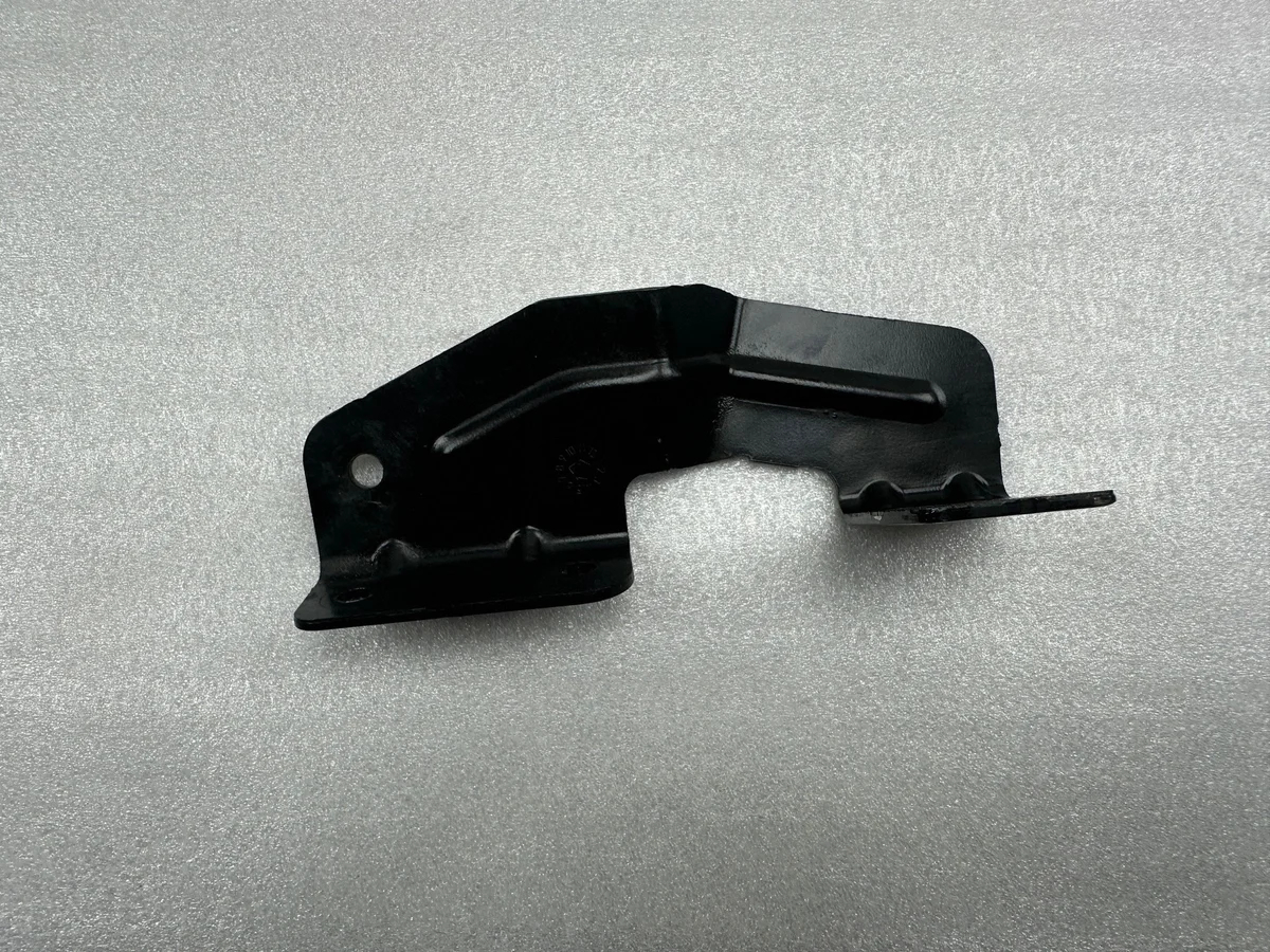Audi A4 S4 B9 Innenraumteil 8W0121305 image 4