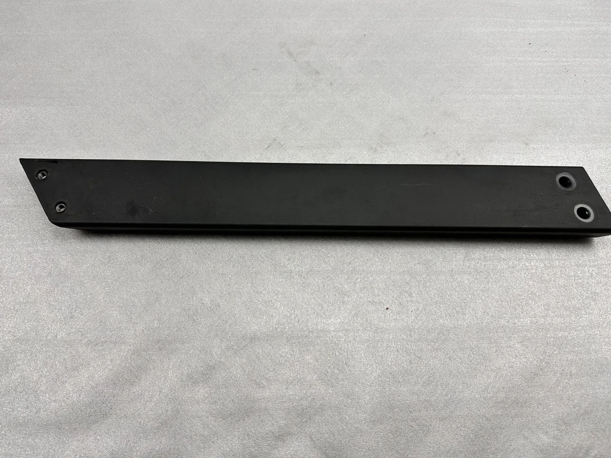 Mudguard Bracket Audi A8 S8 D4 4H0805861E