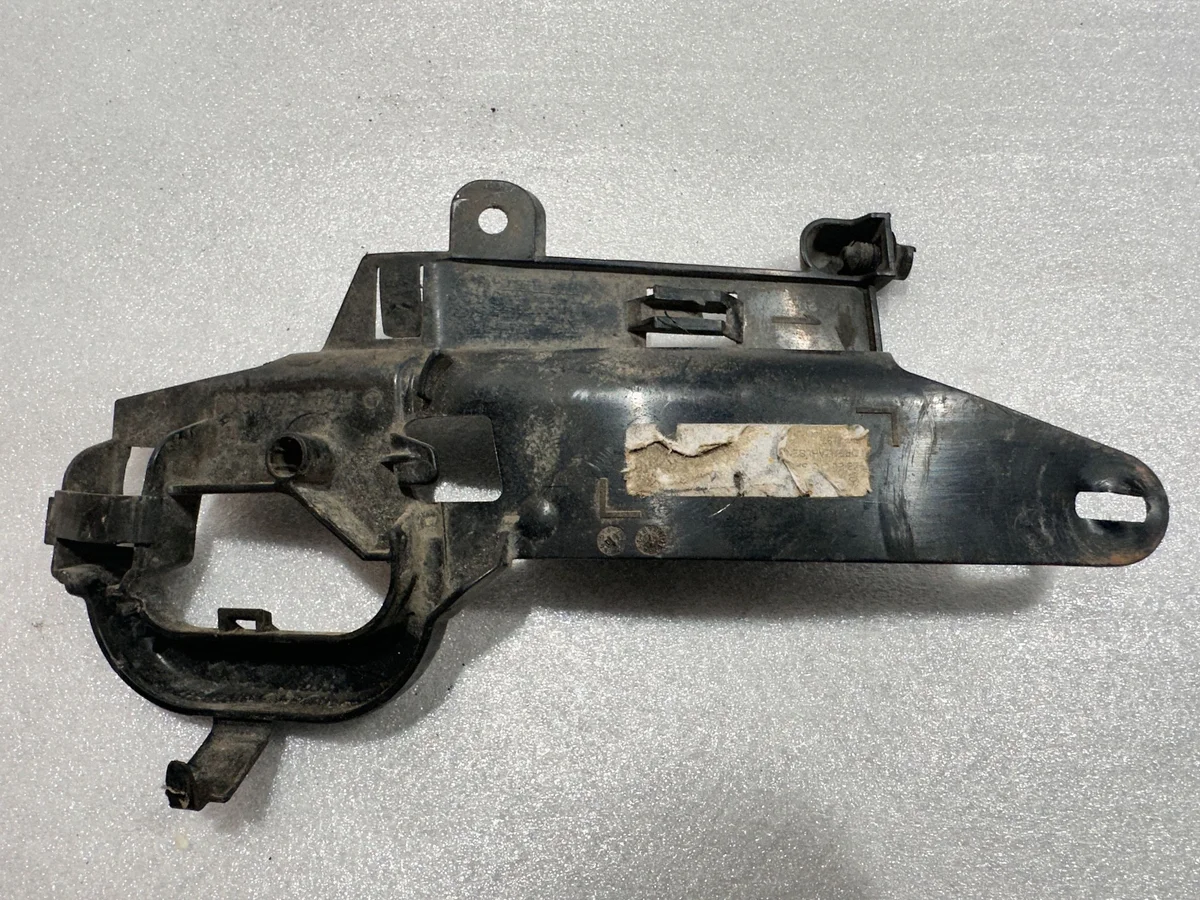 Mercedes-Benz EQB A2475460300 Innenraumteil image 3