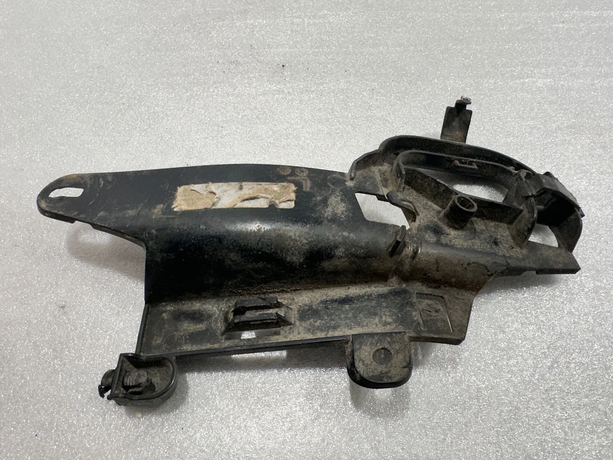 Mercedes-Benz EQB A2475460300 Innenraumteil image 4