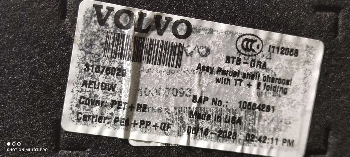 Volvo S60 III Gepäckraumablage 31675029 image 3
