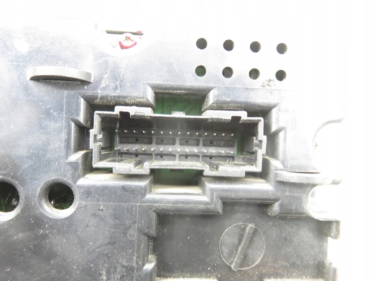 Tachometer VW Golf III 1.9 TDI 1H0919860H image 3