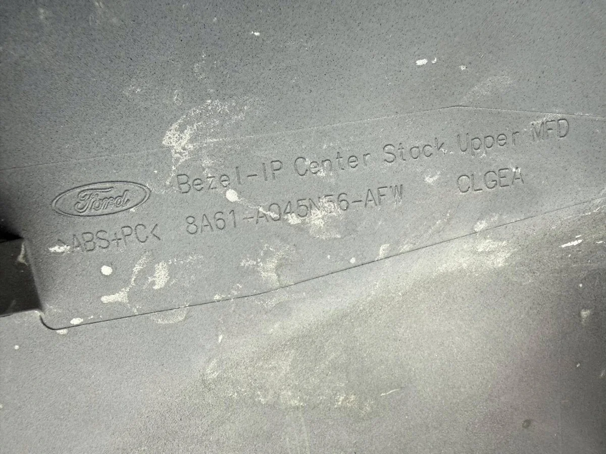Ford Fiesta Interior Part 8A61A045N56AFW image 7