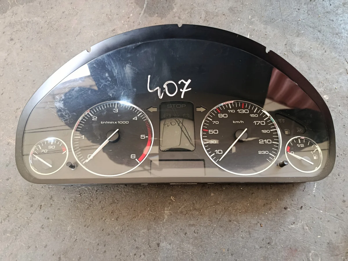 Painel de Instrumentos Peugeot 407 1.6HDI