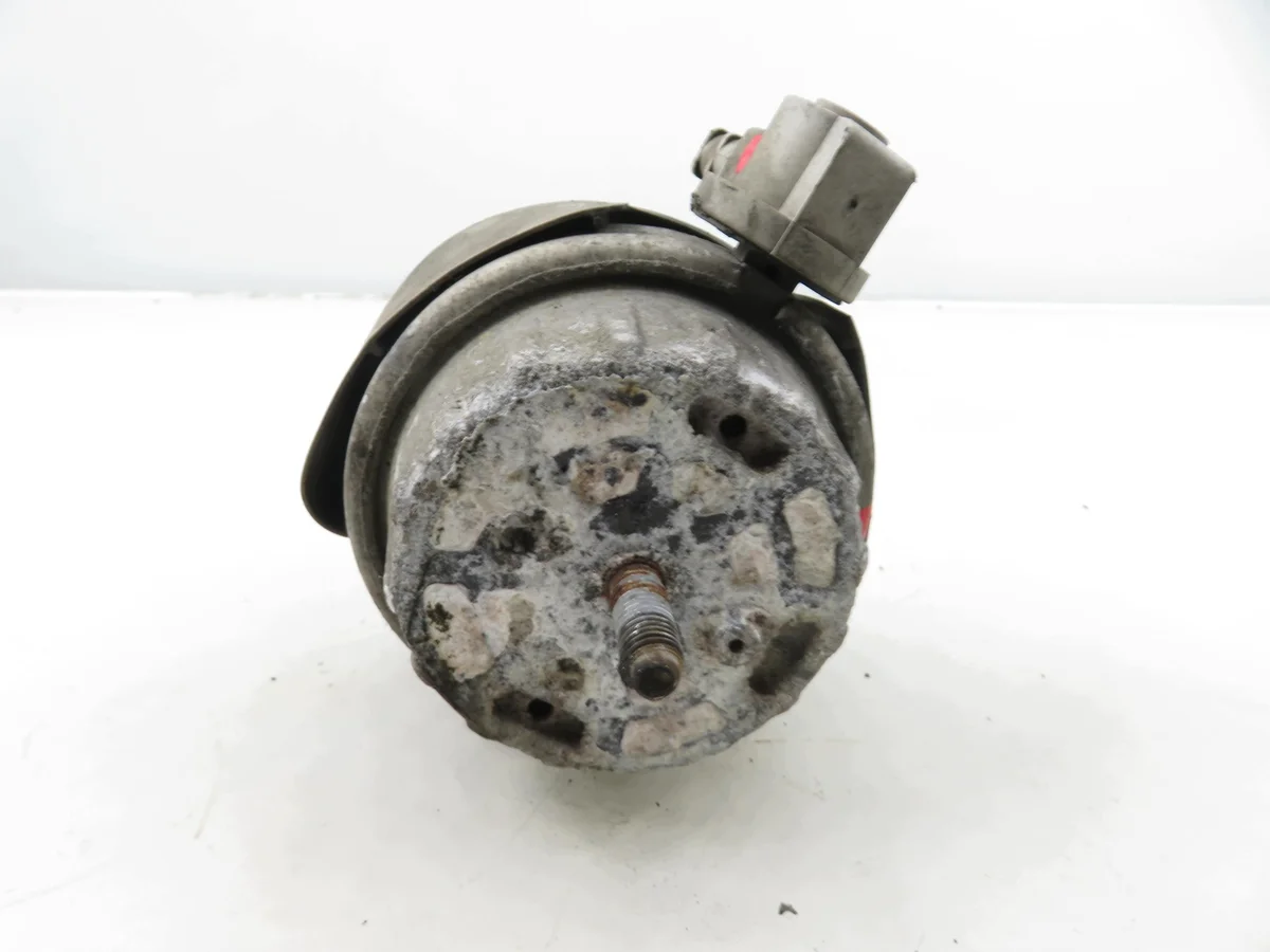 Support moteur Audi A6 C6 3.0 TDI image 3