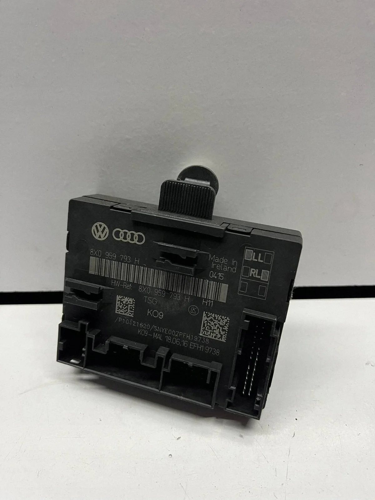 Audi Q3 8U Door Module 8X0959793H Used