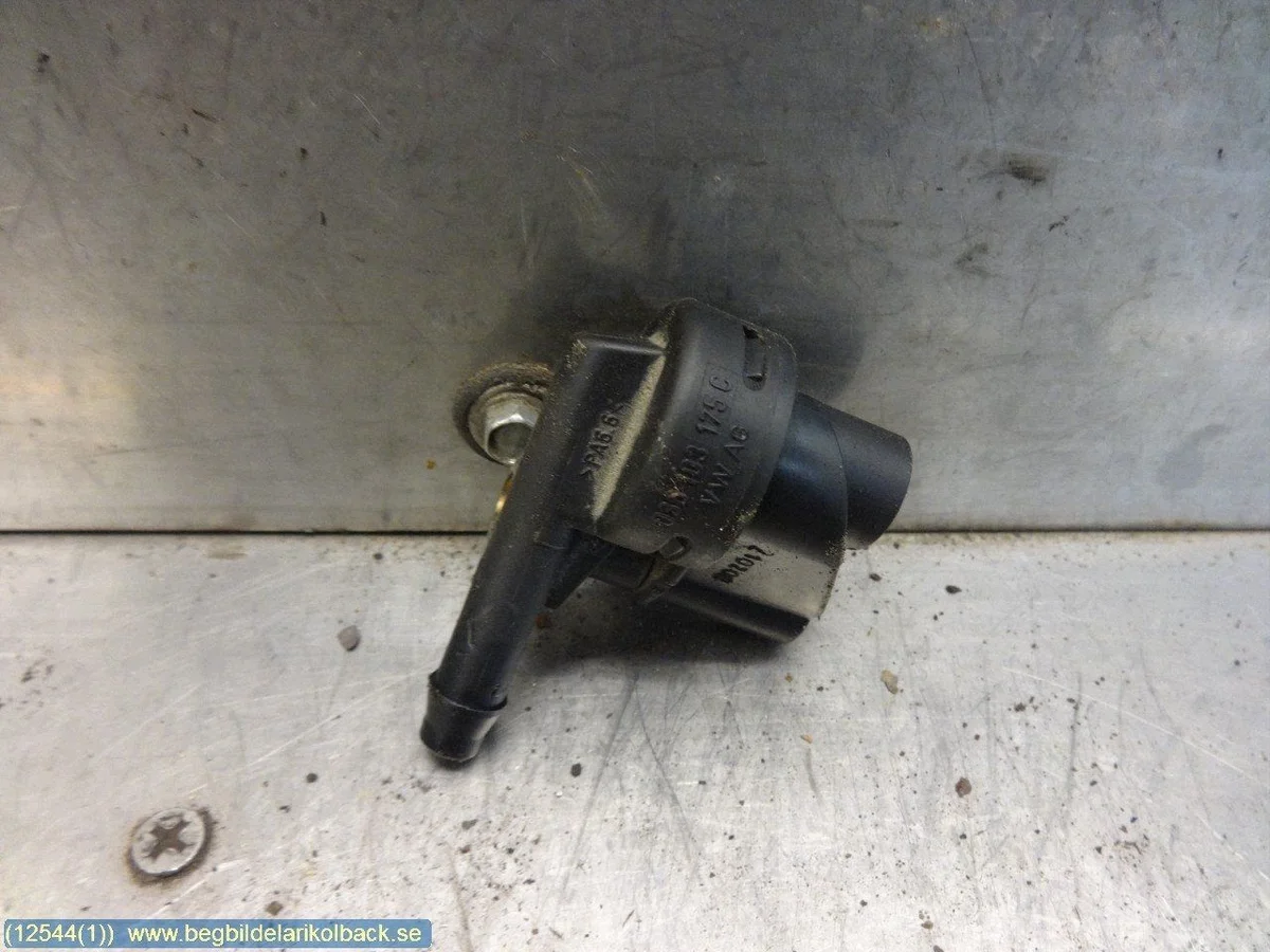 VW Polo Alipaineventtiili 036103175C BEG1847