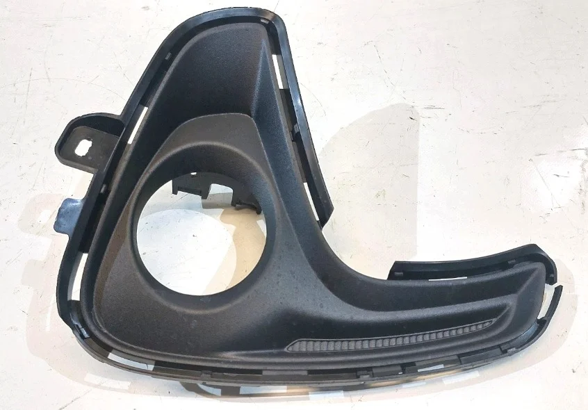 Grill vänster fram Toyota Yaris IV