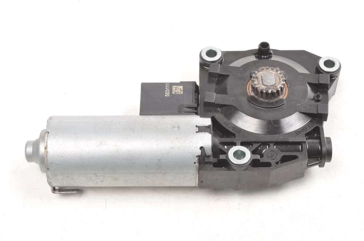 Volvo XC40 Sunroof Motor Used 405.937