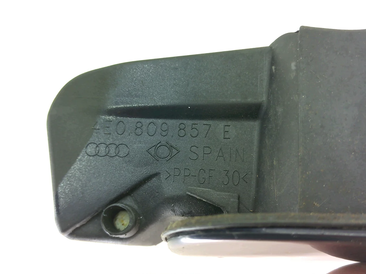 Klappe Tankdeckel Audi A8 D3 4E0809857E image 3