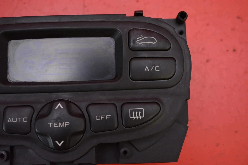 Panneau commande clim Peugeot 206 CC image 3