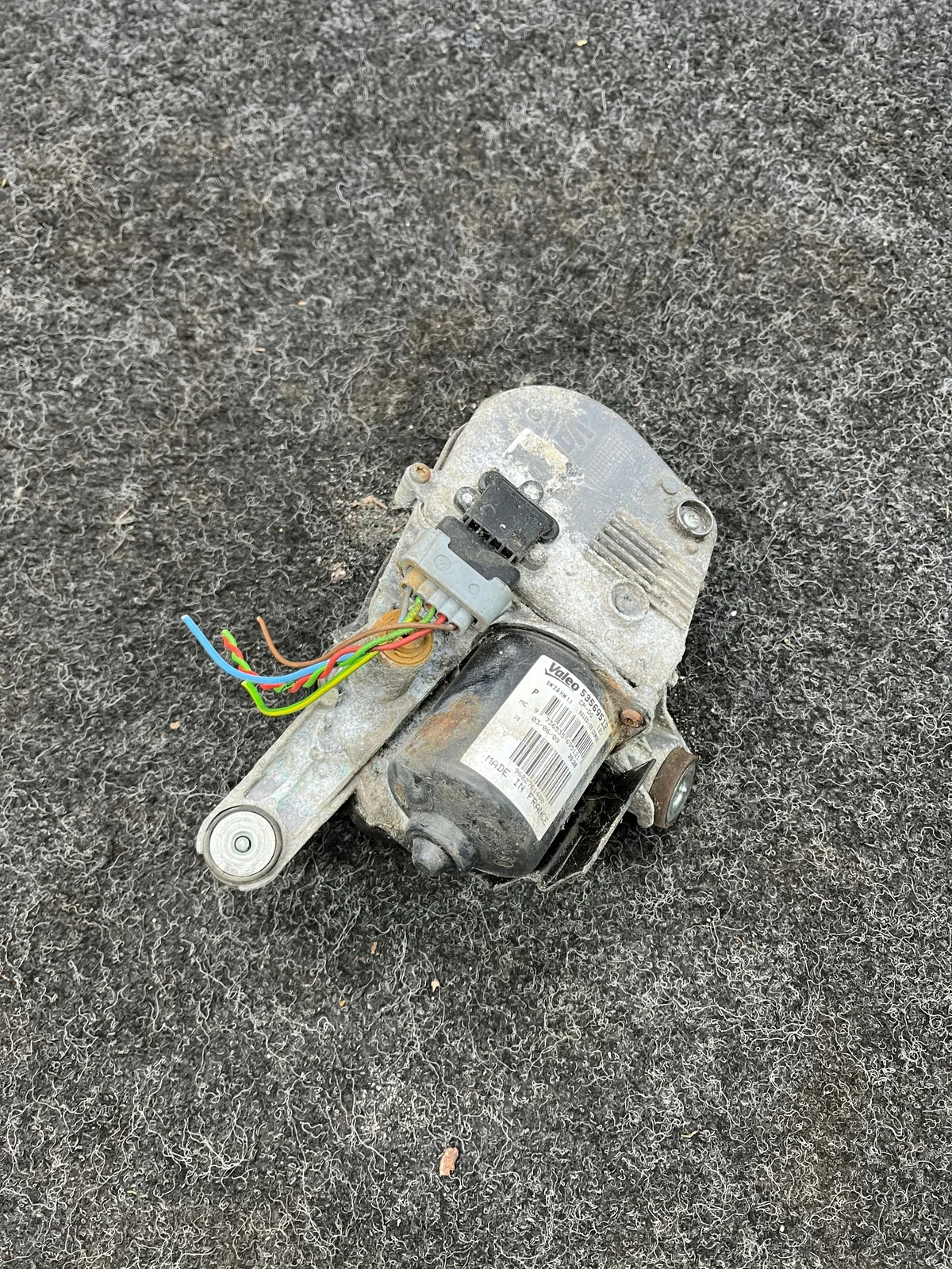 Citroen C5 X7 Scheibenwischermotor rechts vorne image 3