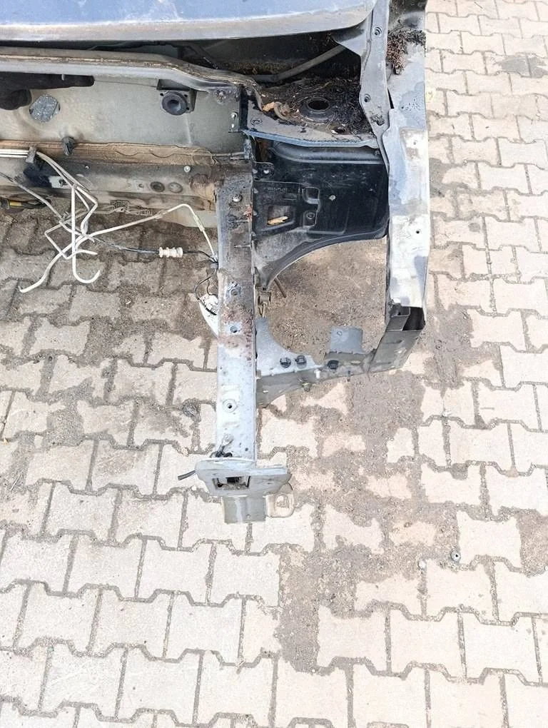 Renault Captur I LIFT Podluznica vänster fram