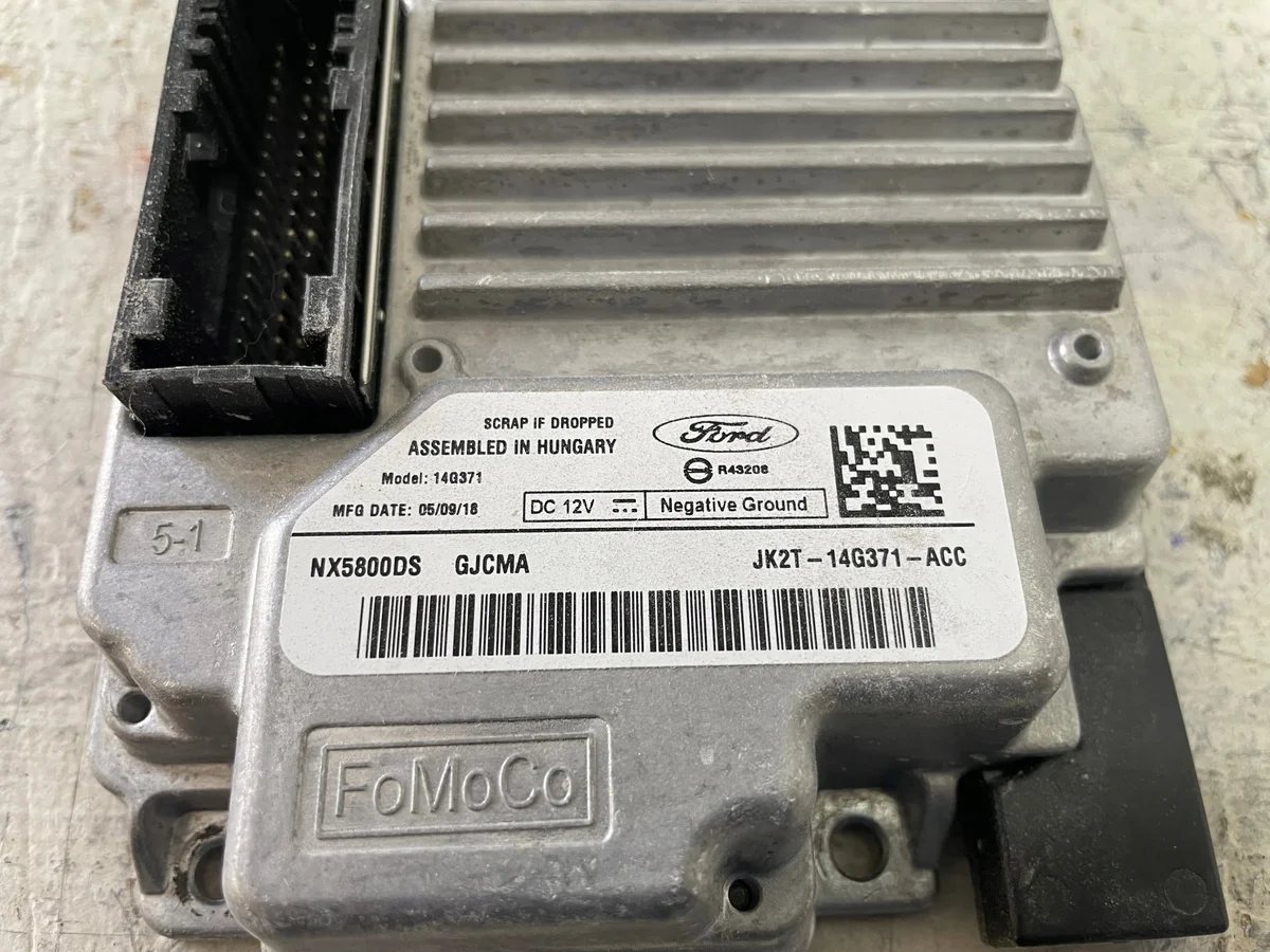 Modul Navigation Ford Fiesta MK8 JK2T-14G371-ACC image 6