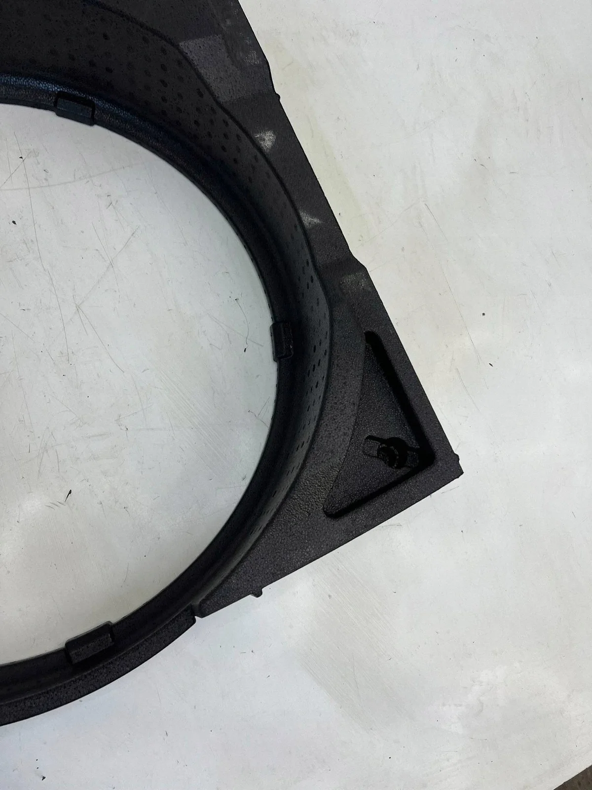 Audi Q3 8U 2012 Insert Roue de Secours 8U0012109E image 5