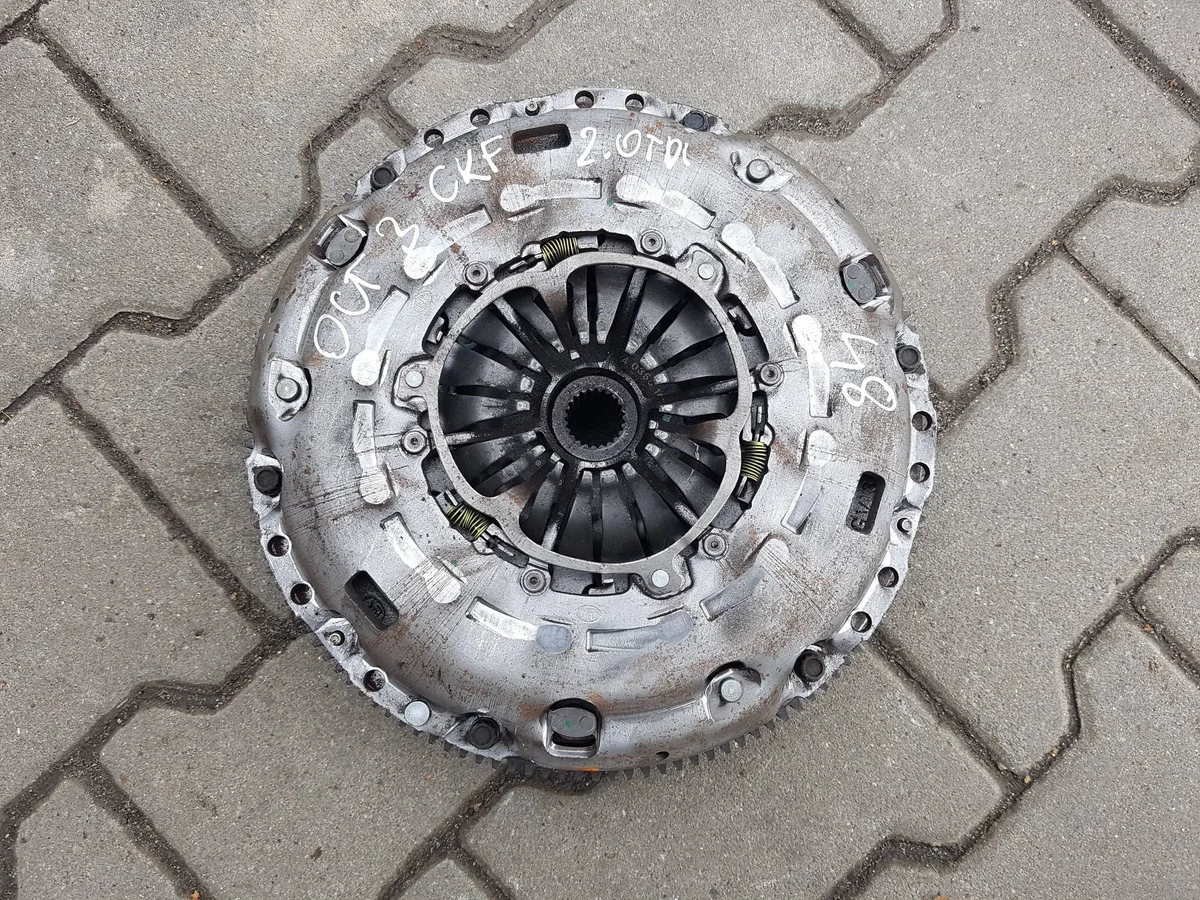SKODA OCTAVIA 3 2.0 TDI CKF Volano Bimassa TOC56409