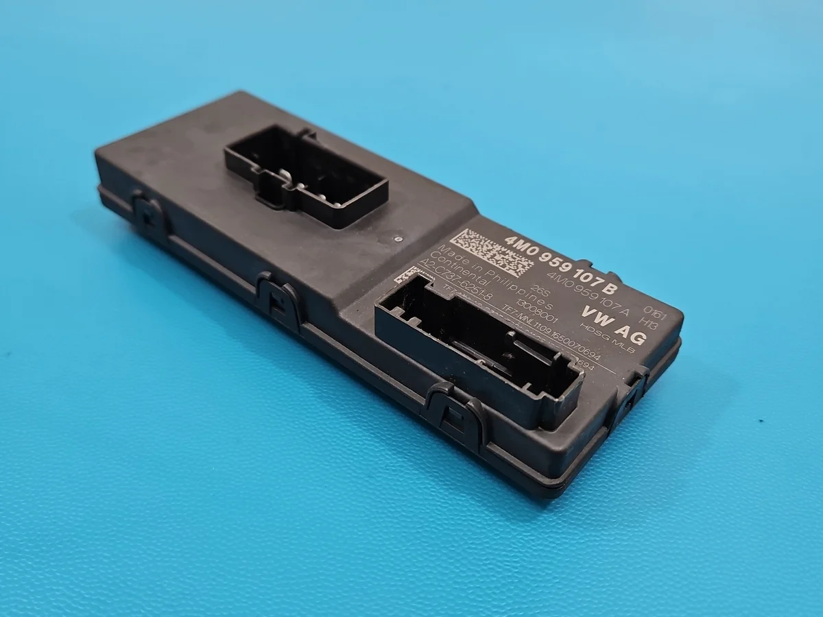 Modulo Portellone Audi A4 B9 4M0959107B Usato