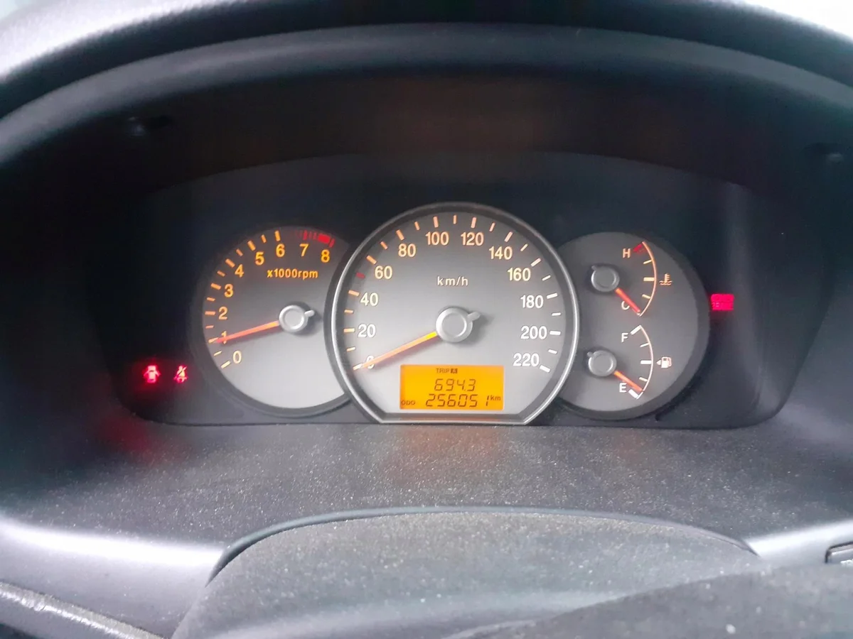 Tacho Kia Carens III 2.0 CVVT G4KA image 7