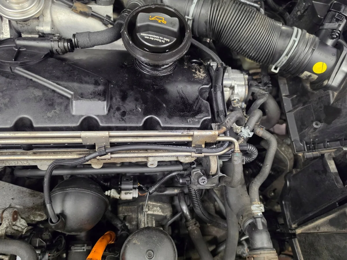Kraftstofffiltergehäuse mit Leitungen 1.9 TDI image 5