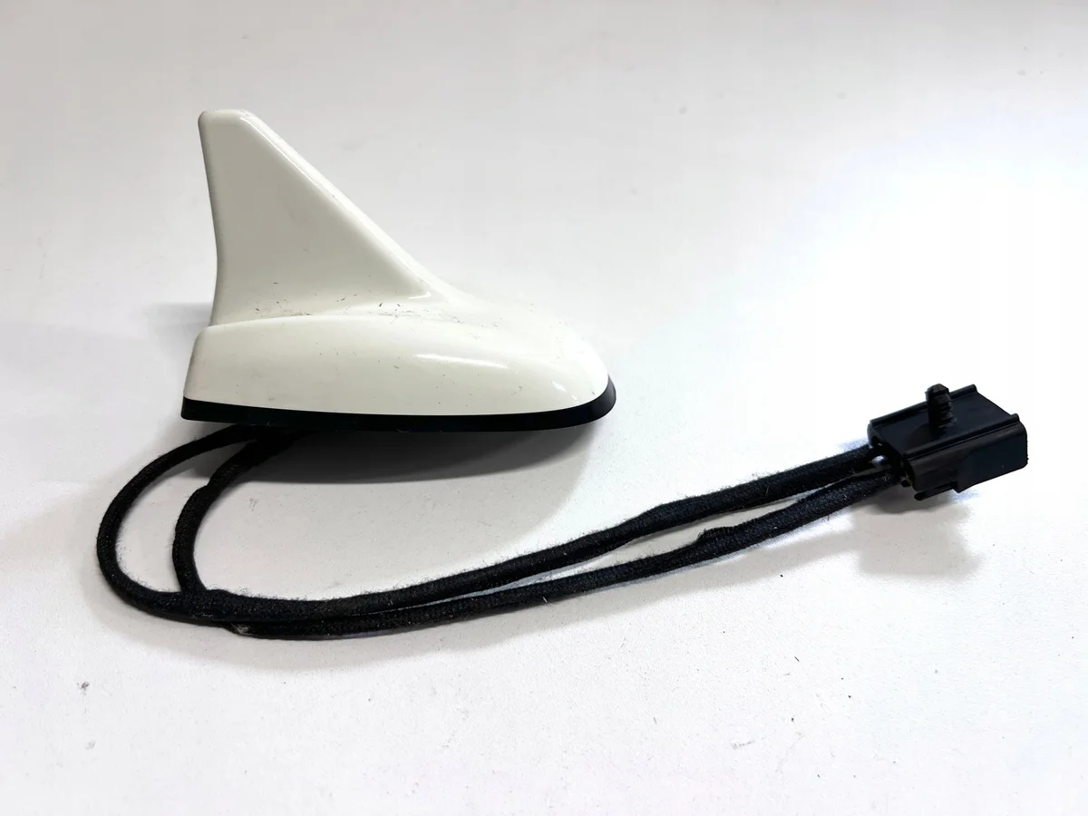 Maserati Ghibli GPS-antenni (evä) 670076132