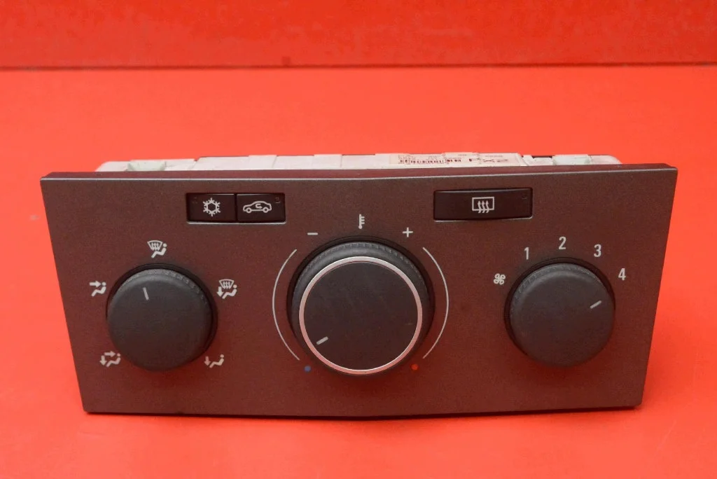 Painel de Controle A/C Opel Astra 3 H 13201300
