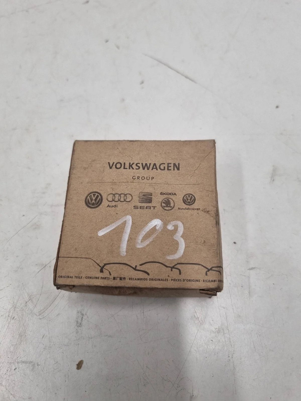 Skoda Enyaq iV Leuchte Außenspiegel 5LA945302 thumbnail 5