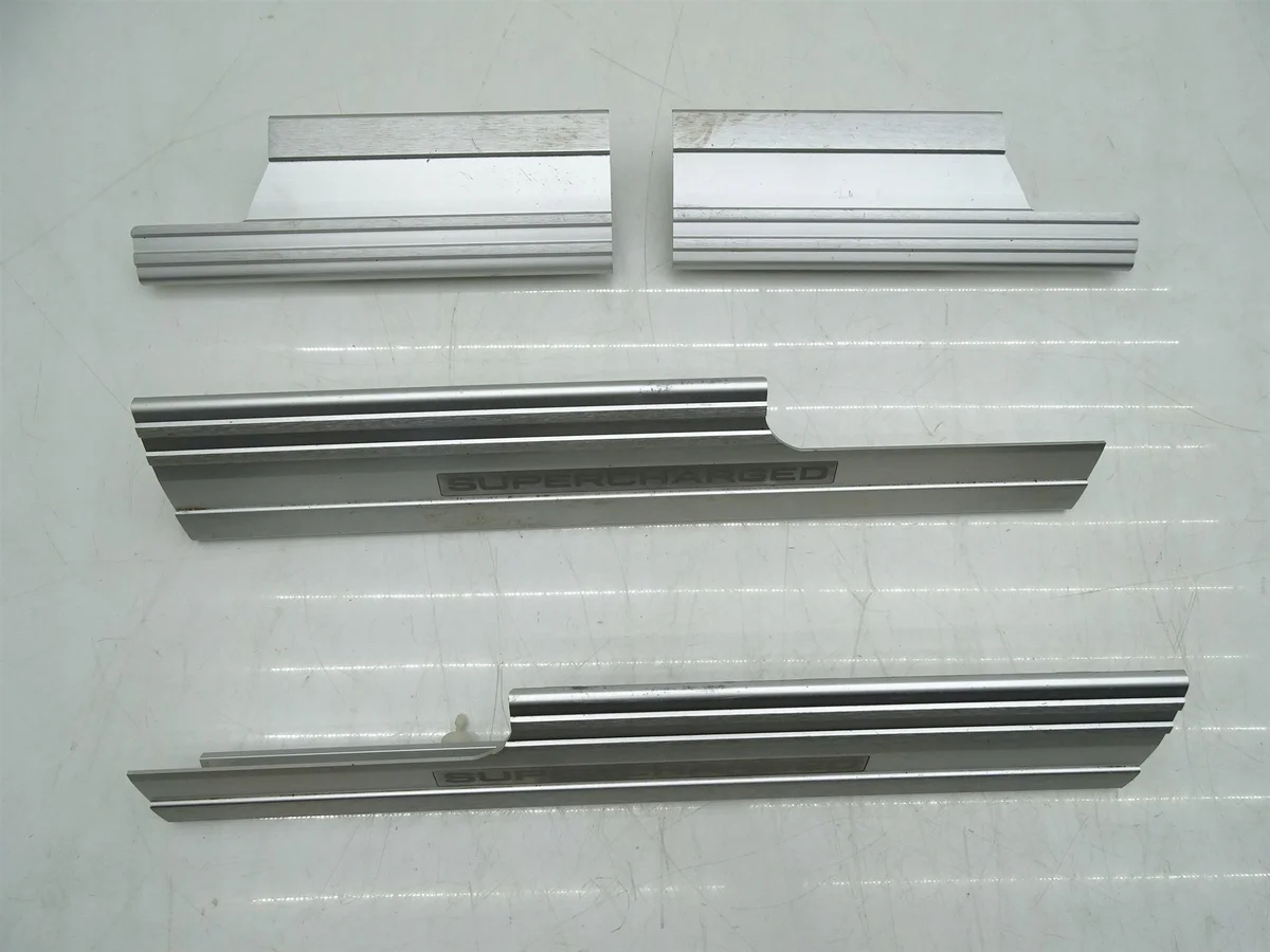 LISTWA PROGU Range Rover Sport L322 III 7H42-132B09-CA