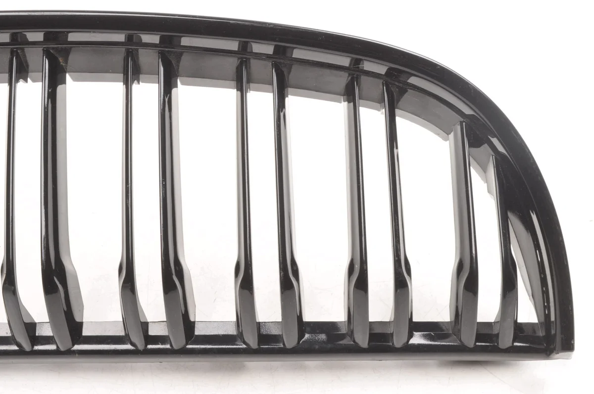 Grille BMW E90 E91 Attrape OEM 444632 image 4