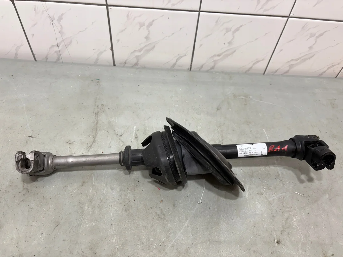 Porsche Macan Steering Column Shaft 95B419753B