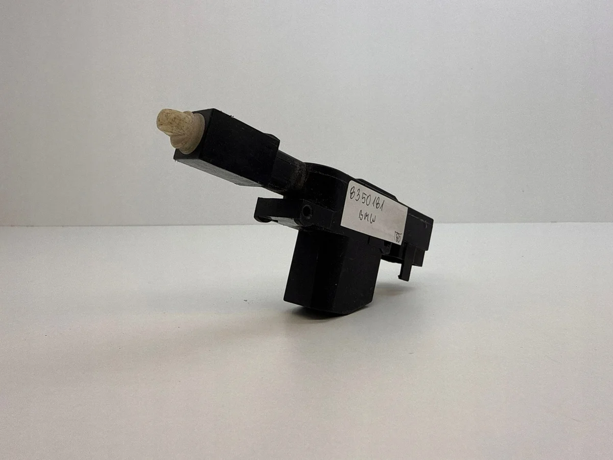 BMW 5 E34 Achterklep Actuator thumbnail 1
