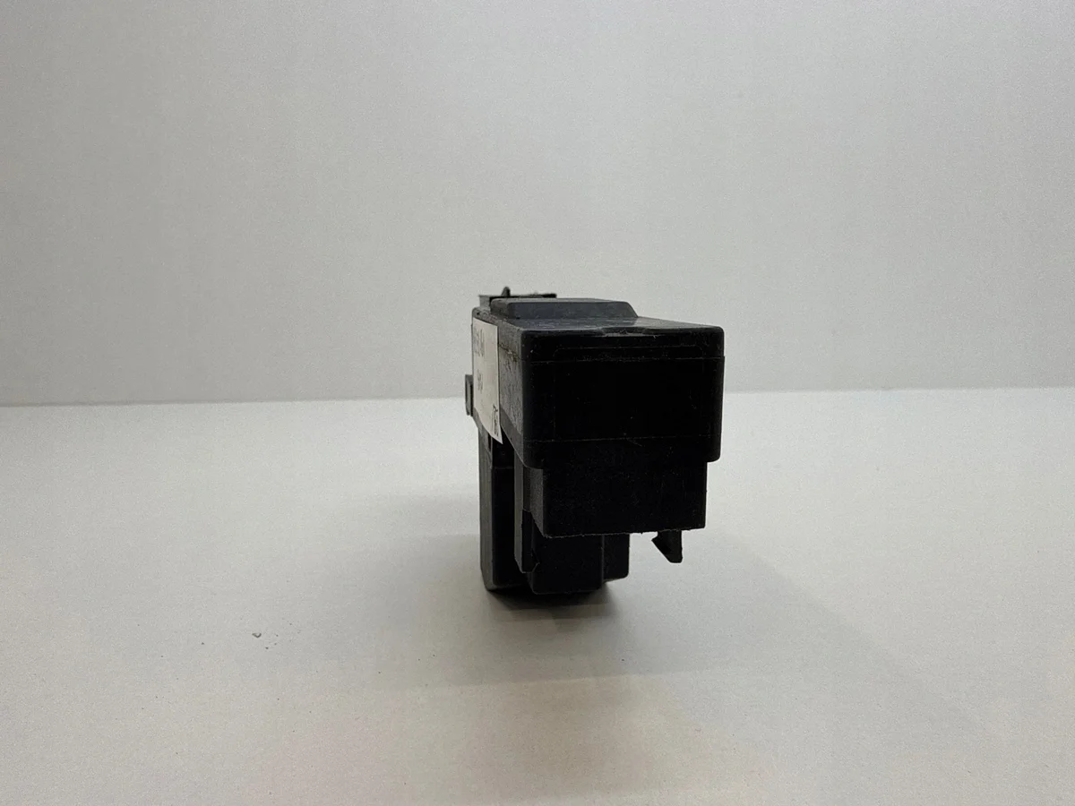 BMW 5 E34 Achterklep Actuator thumbnail 6