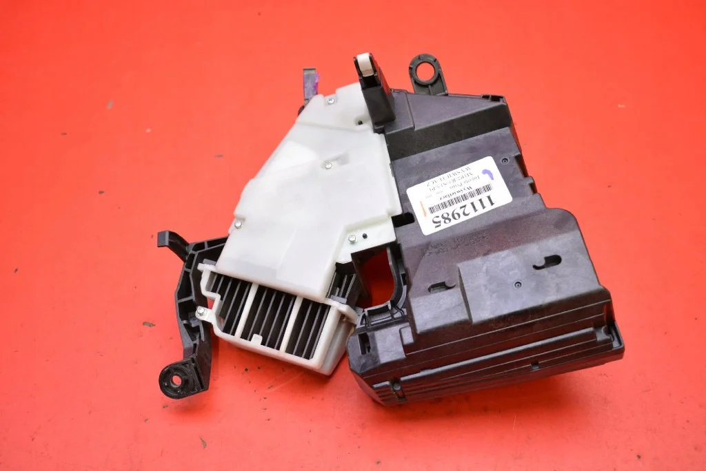 Head-Up Display Toyota Prius 3 83108-47020-1 image 3